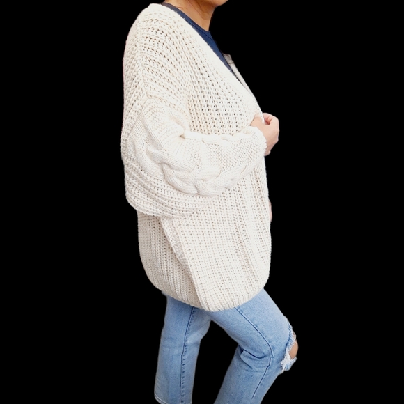 Chunky Oversized Solid Color Open Front Cream Knit Cardigan Sweater - Picture 10 of 15